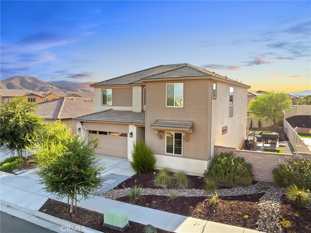 Menifee, California, 92584, United States, 4 Bedrooms Bedrooms, ,3 BathroomsBathrooms,Residential,For Sale,1942234