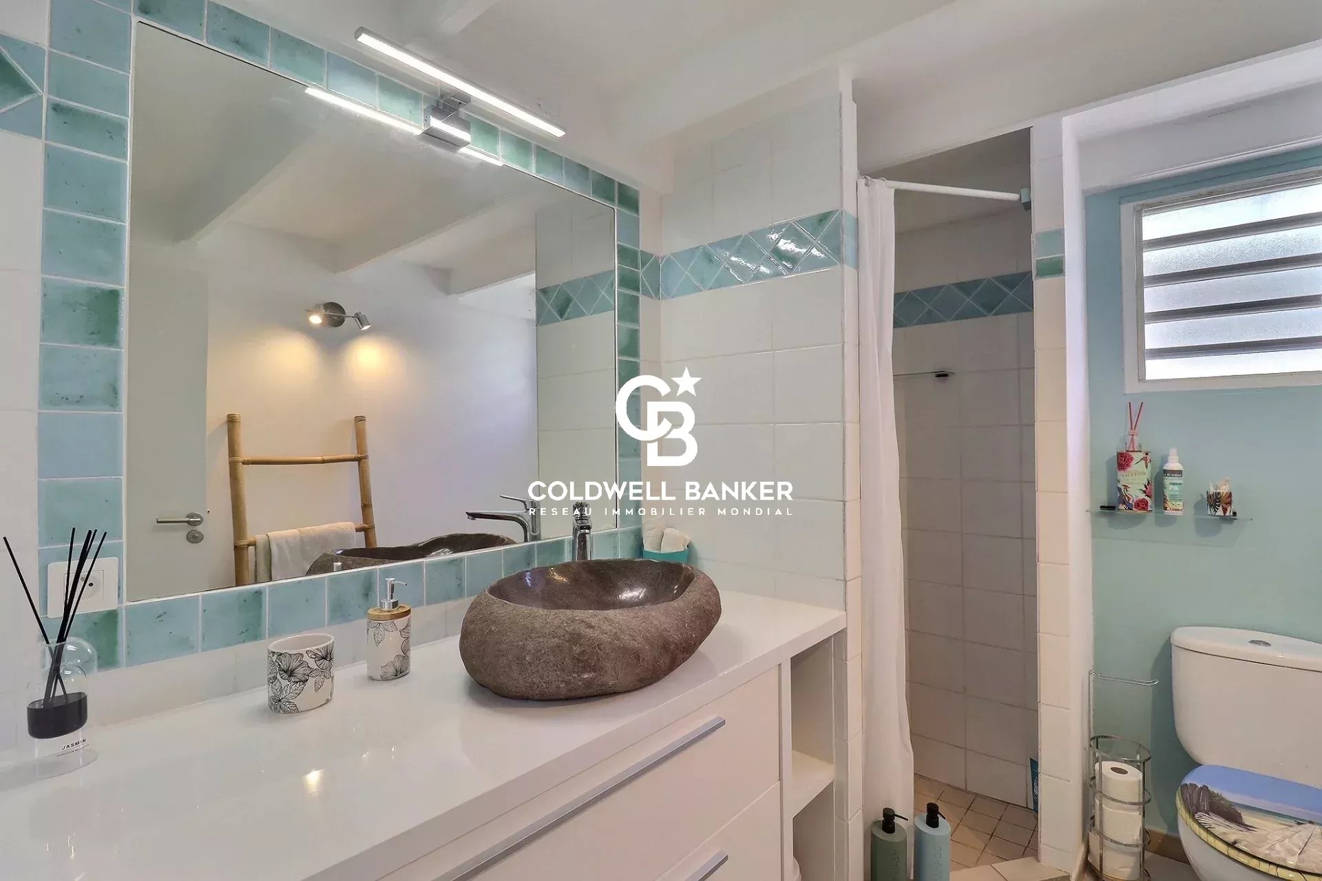 Oyster-Pond, Saint Barthelemy, 2 Bedrooms Bedrooms, ,Residential,For Sale,1990947