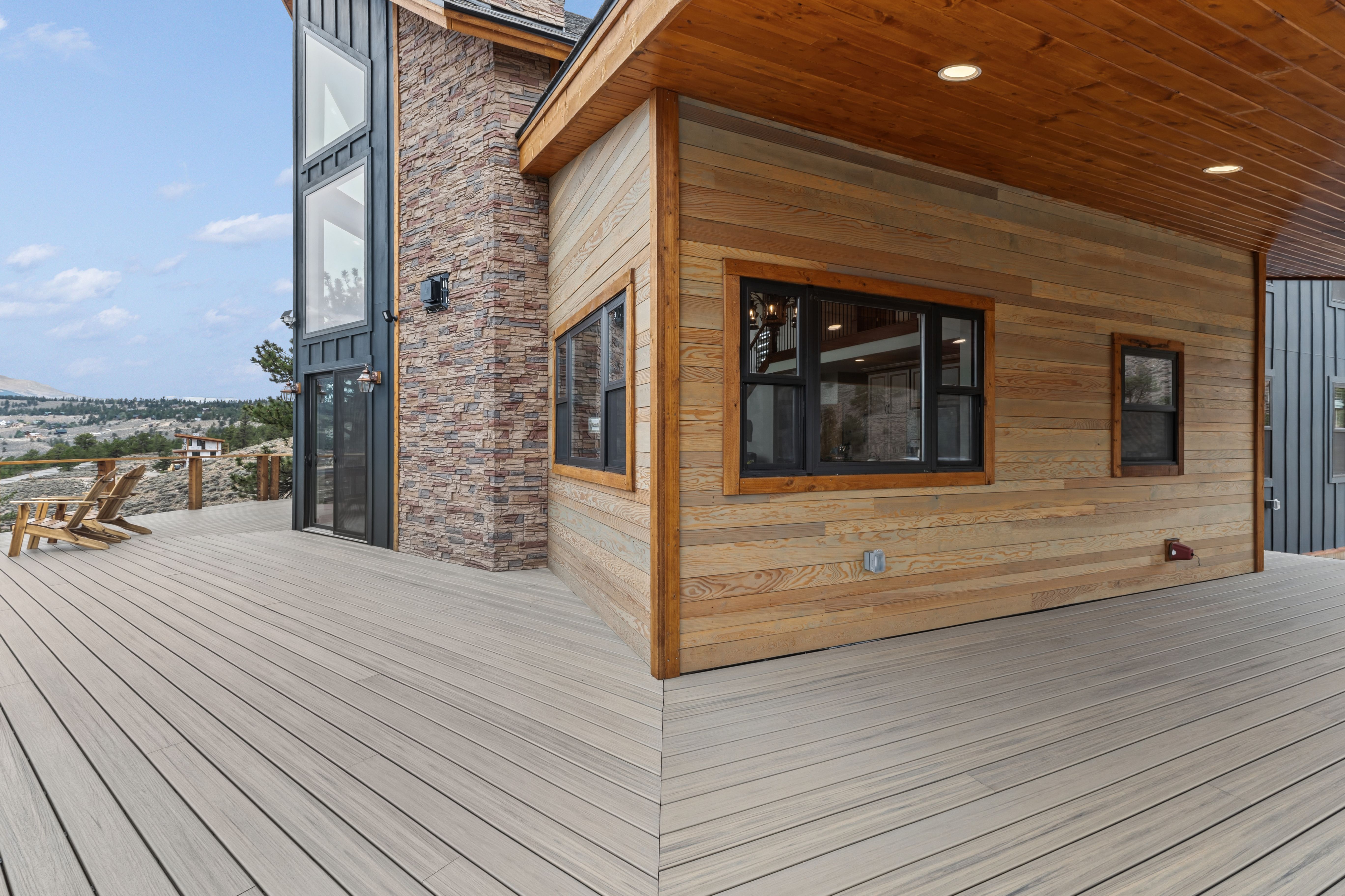  New Construction with Show-Stopping Twin Lakes Views - 物件實景