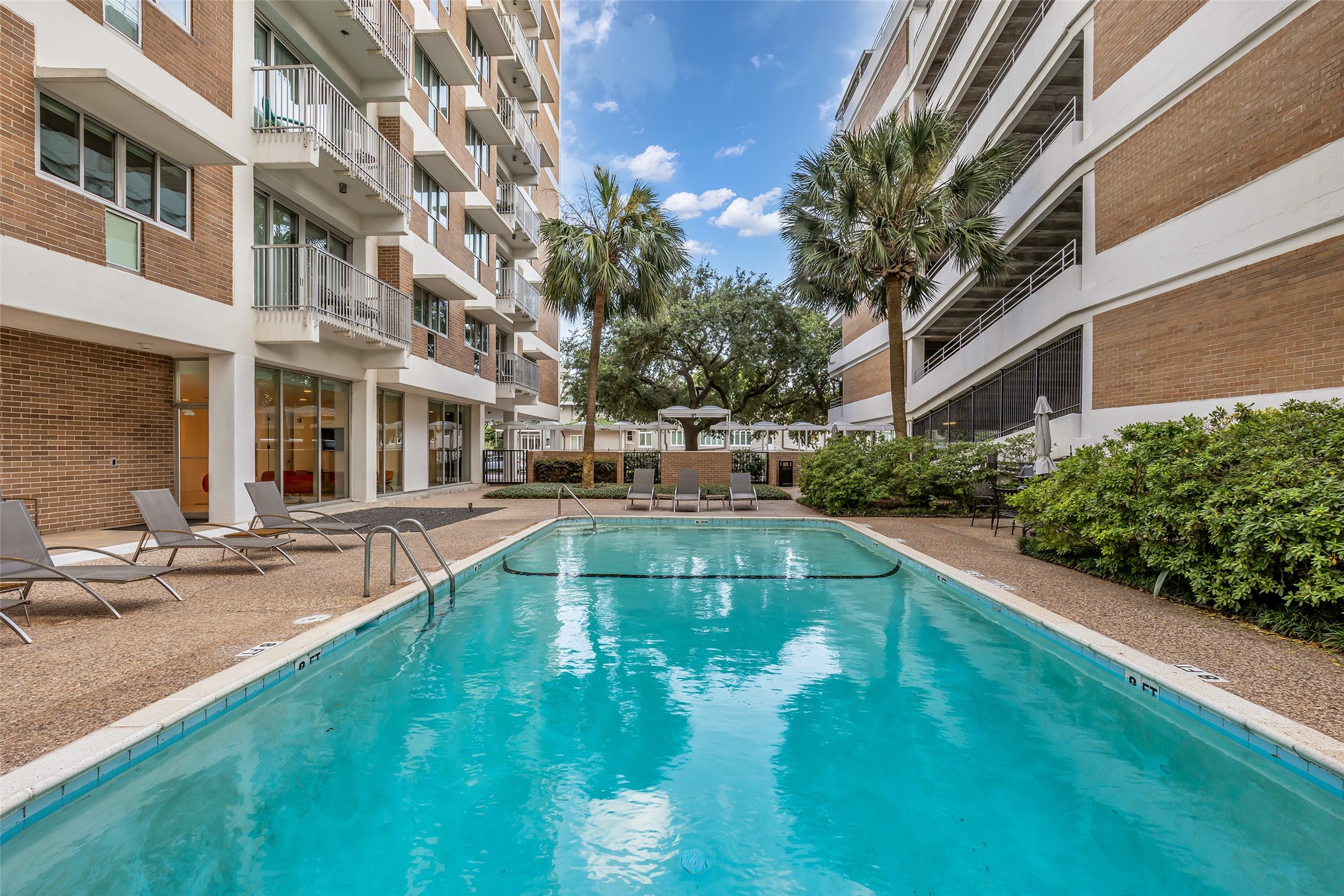  3614 Montrose Boulevard #900 - 物件實景
