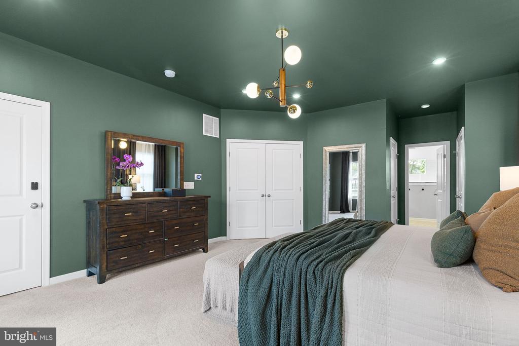 Stafford, Virginia, 22554, United States, 5 Bedrooms Bedrooms, ,4 BathroomsBathrooms,Residential,For Sale,1923064