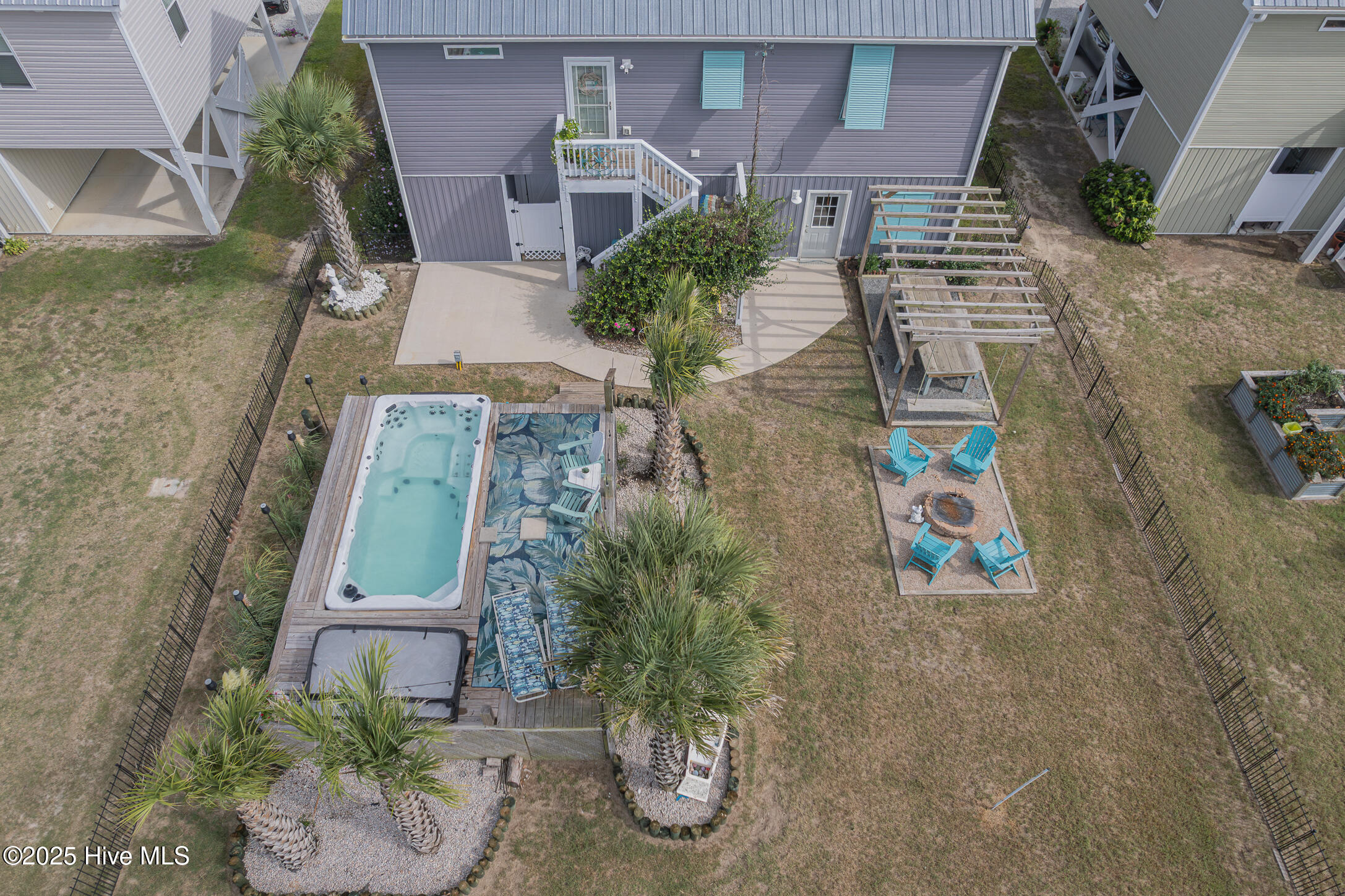 Hubert, North Carolina, 28539, United States, 4 Bedrooms Bedrooms, ,3 BathroomsBathrooms,Residential,For Sale,1974043