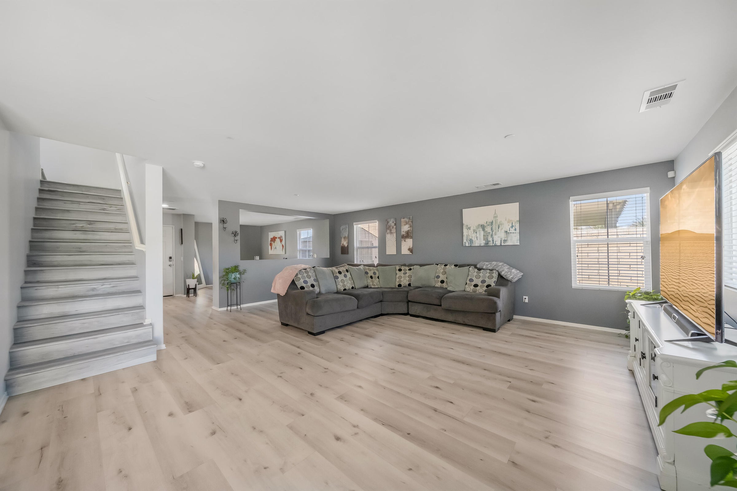 Coachella, California, 92236, United States, 5 Bedrooms Bedrooms, ,3 BathroomsBathrooms,Residential,For Sale,1986838