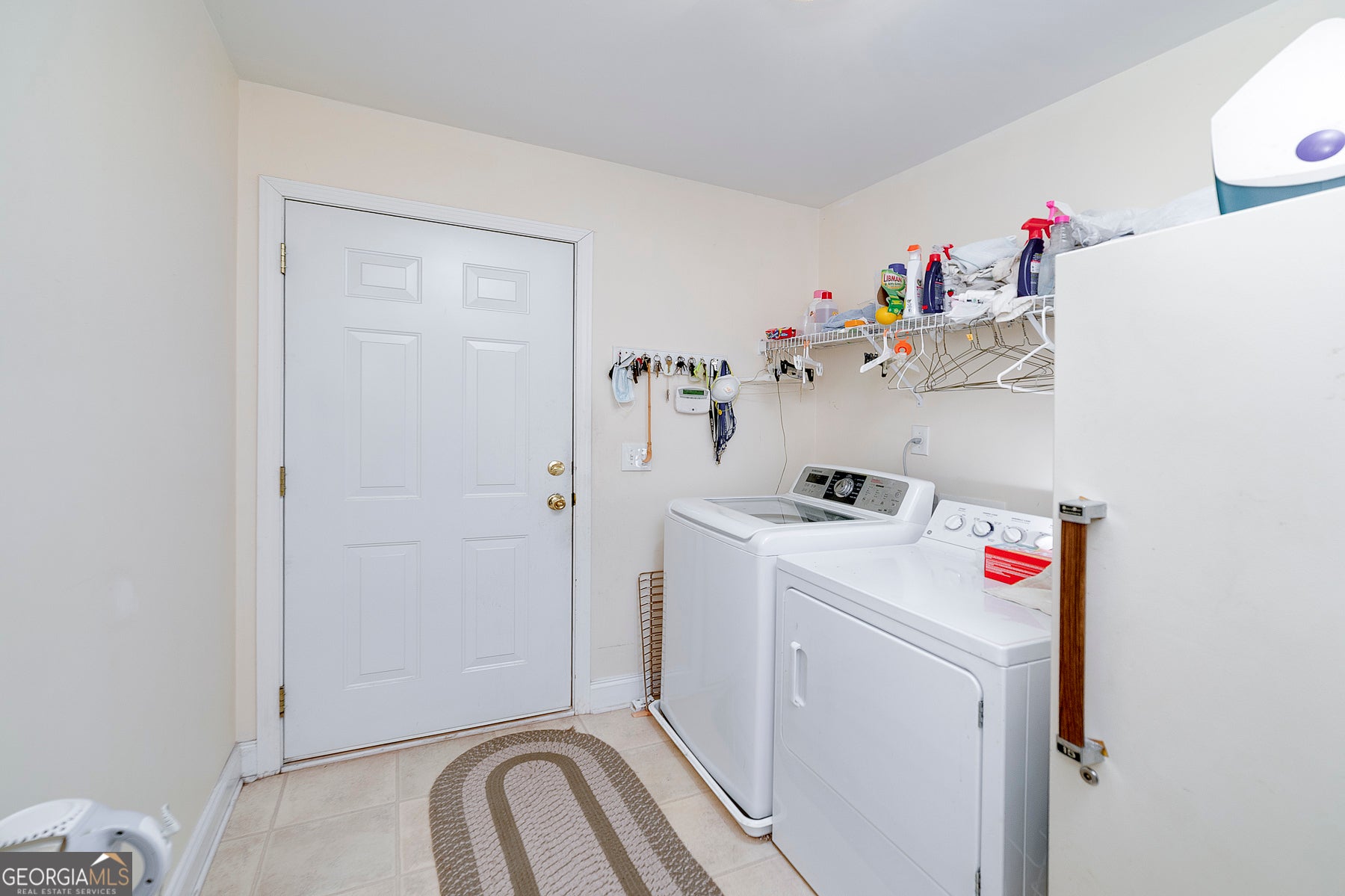 Hampton, Georgia, 30228, United States, 4 Bedrooms Bedrooms, ,3 BathroomsBathrooms,Residential,For Sale,1986841