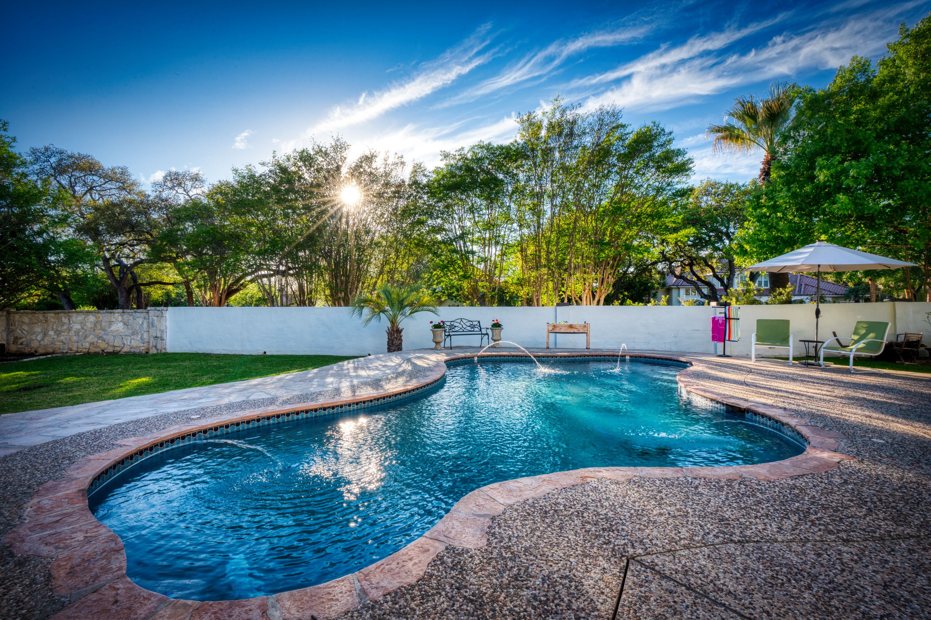  Stunning Remodel Near Private Lake & Trails - 物件實景