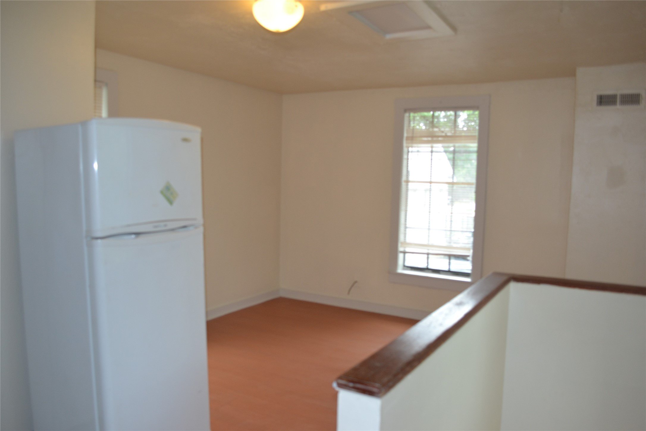 Houston, Texas, 77006, United States, 3 Bedrooms Bedrooms, ,1 BathroomBathrooms,Residential,For Sale,1982150