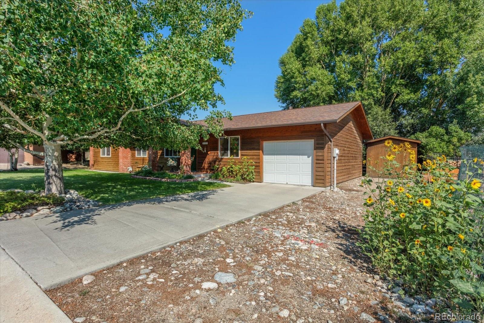 Salida, Colorado, 81201, United States, 3 Bedrooms Bedrooms, ,2 BathroomsBathrooms,Residential,For Sale,1943539
