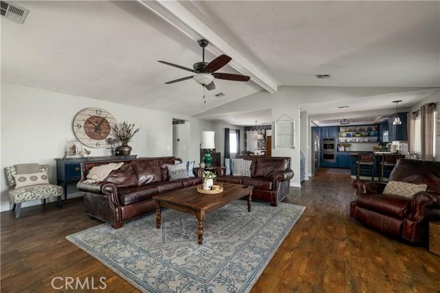 Canyon Lake, California, 92587, United States, 3 Bedrooms Bedrooms, ,2 BathroomsBathrooms,Residential,For Sale,1920001