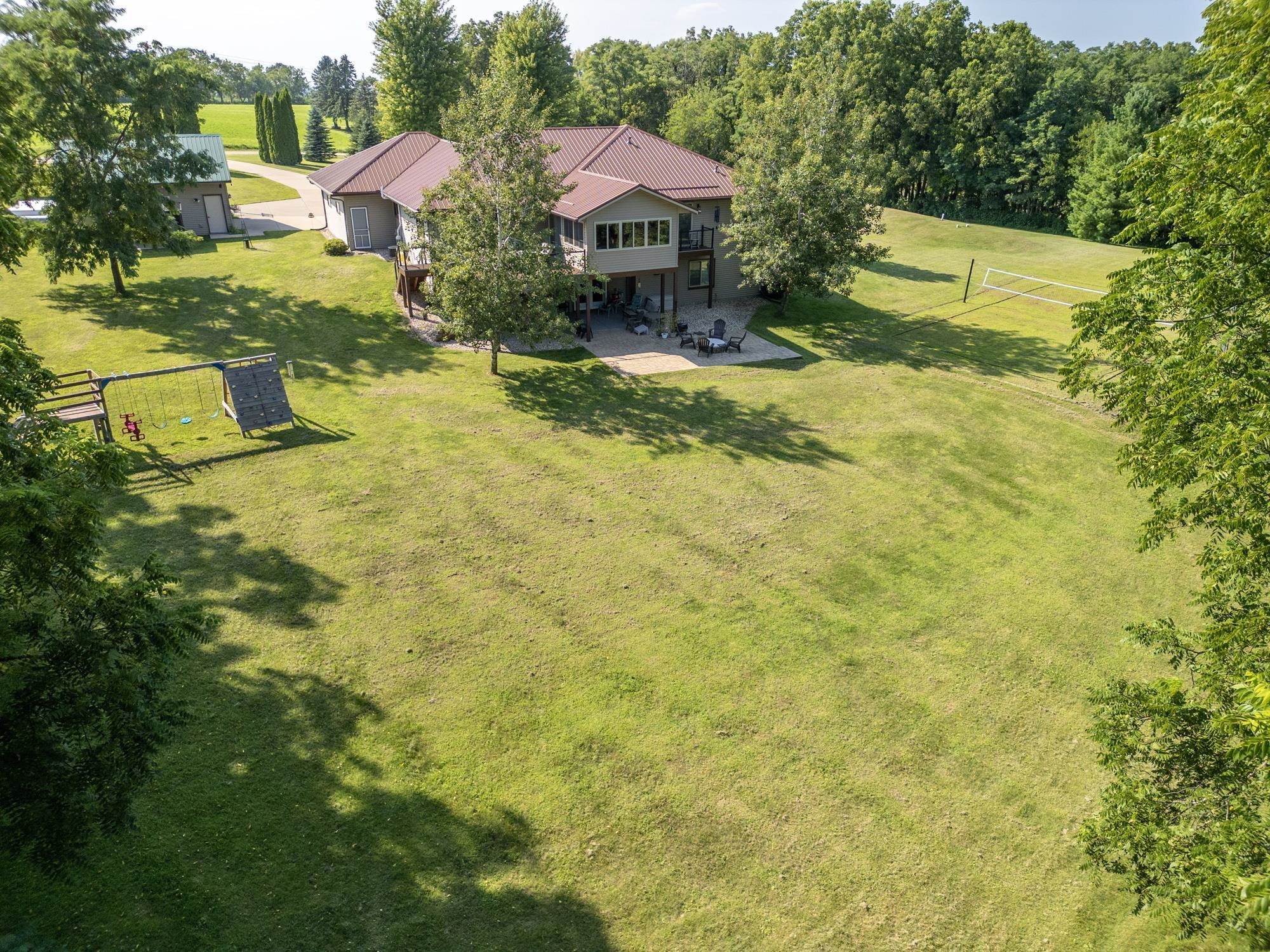 Monticello, Wisconsin, 53570-9520, United States, 4 Bedrooms Bedrooms, ,3 BathroomsBathrooms,Residential,For Sale,2005674