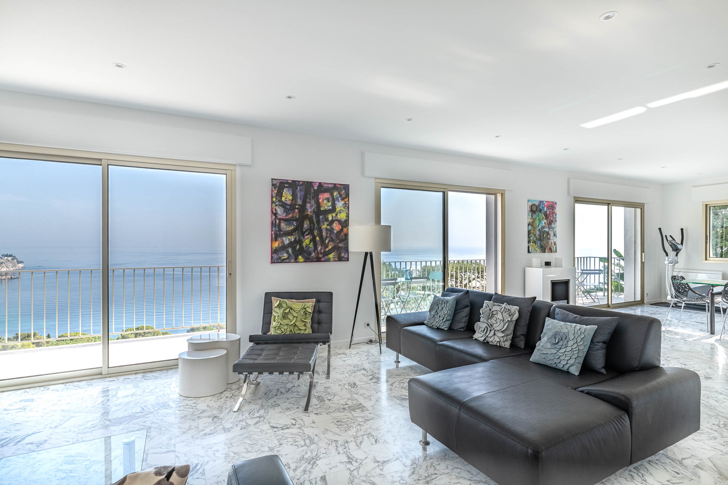  Eze-bord-de-mer - Modern villa with panoramic sea view. - 物件實景
