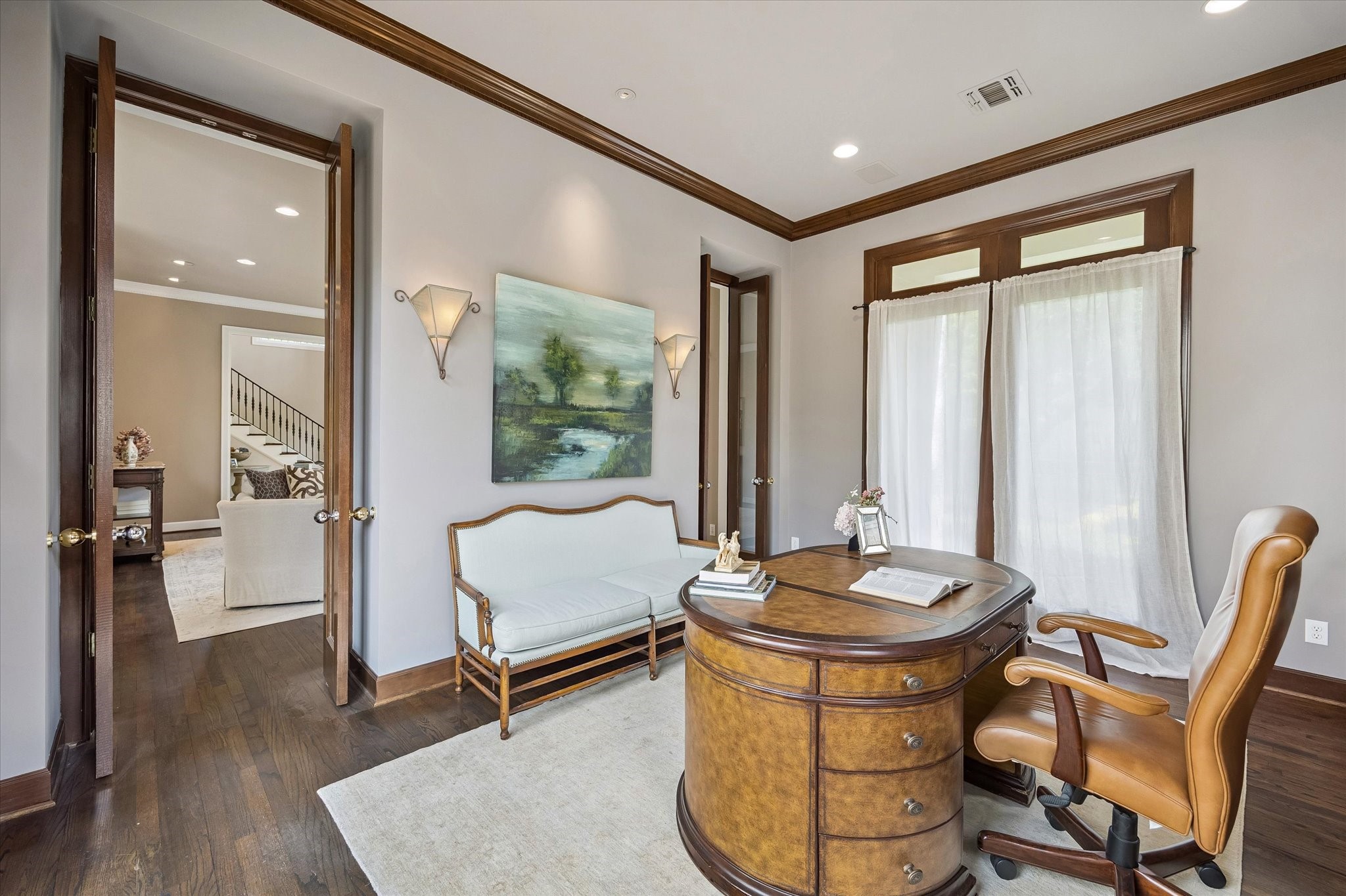  2102 Mcclendon Street - 物件實景