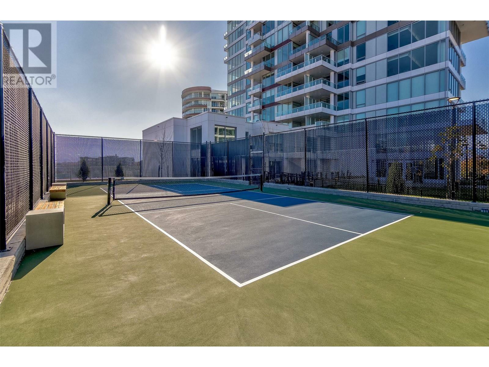 KELOWNA, British Columbia, V1Y 0J4, CA, 2 Bedrooms Bedrooms, ,2 BathroomsBathrooms,Residential,For Sale,1837407