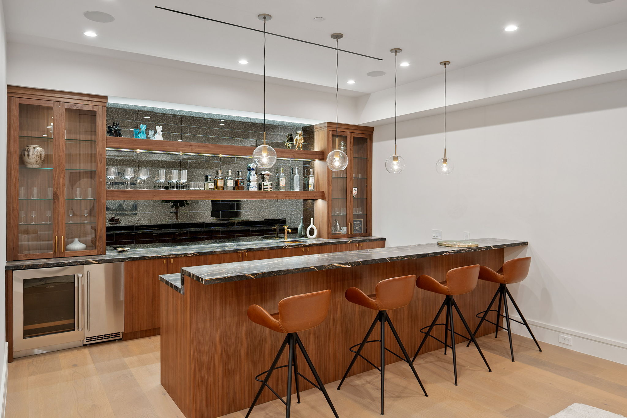  1675 San Remo Dr - 物件實景