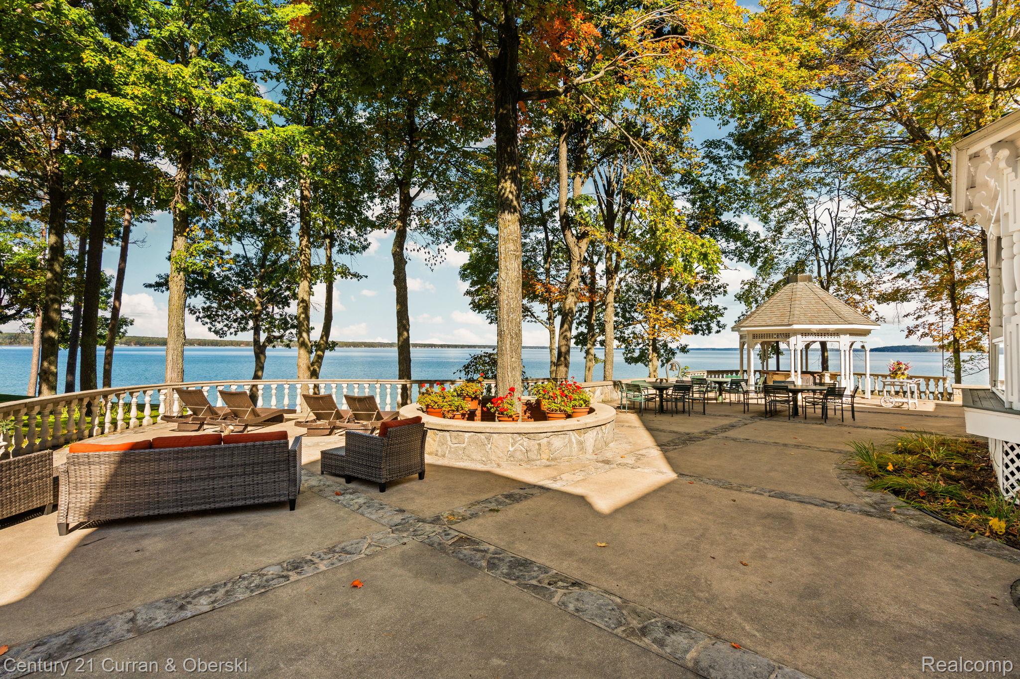 Mullett Township, Michigan, 49749, United States, 10 Bedrooms Bedrooms, ,14 BathroomsBathrooms,Residential,For Sale,1987359