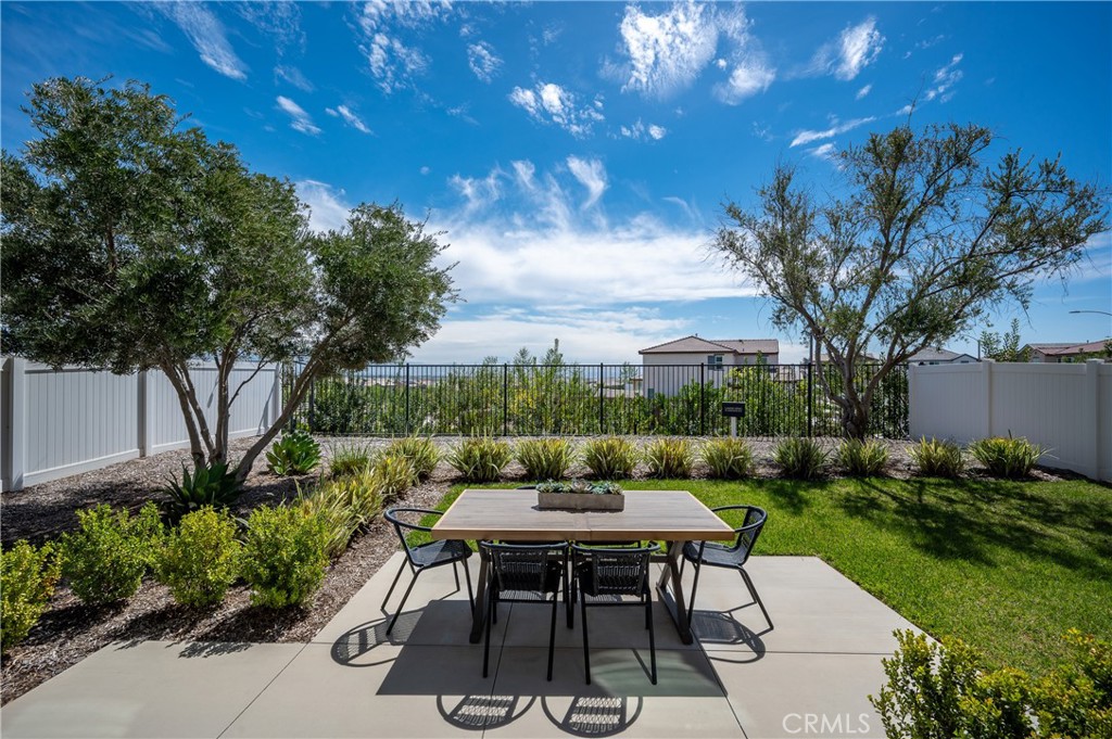 Rialto, California, 92377, United States, 3 Bedrooms Bedrooms, ,3 BathroomsBathrooms,Residential,For Sale,2034831