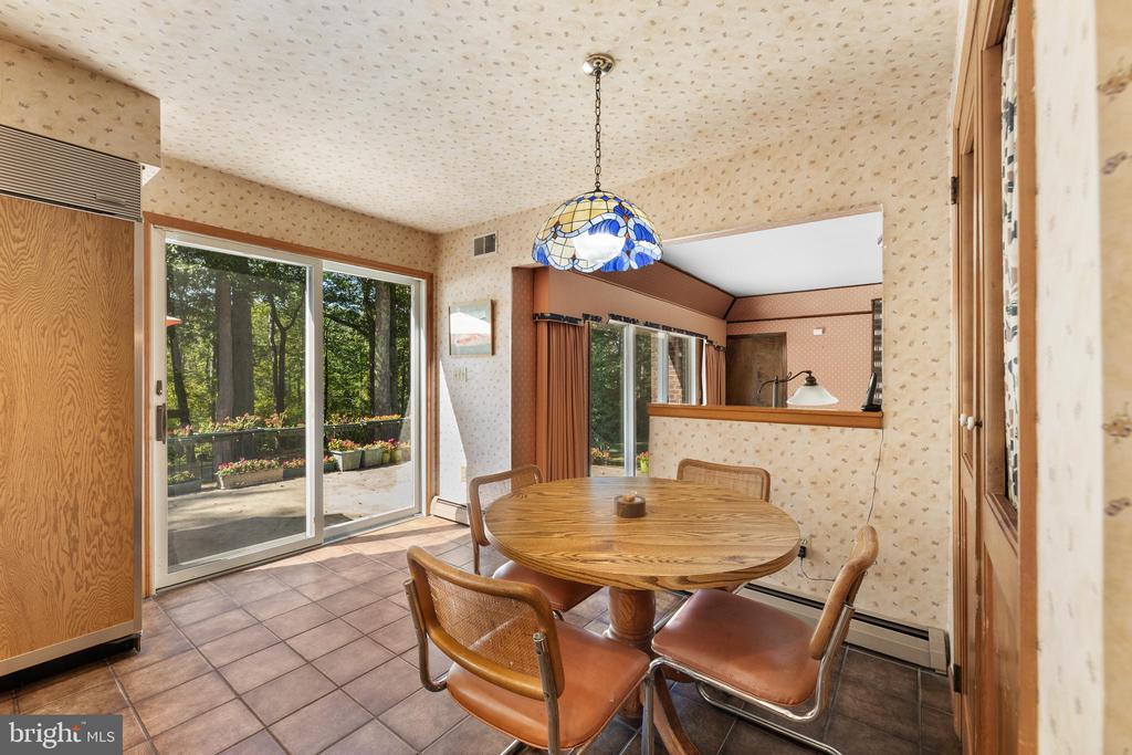 Hightstown, New Jersey, 08520, United States, 5 Bedrooms Bedrooms, ,4 BathroomsBathrooms,Residential,For Sale,1905744