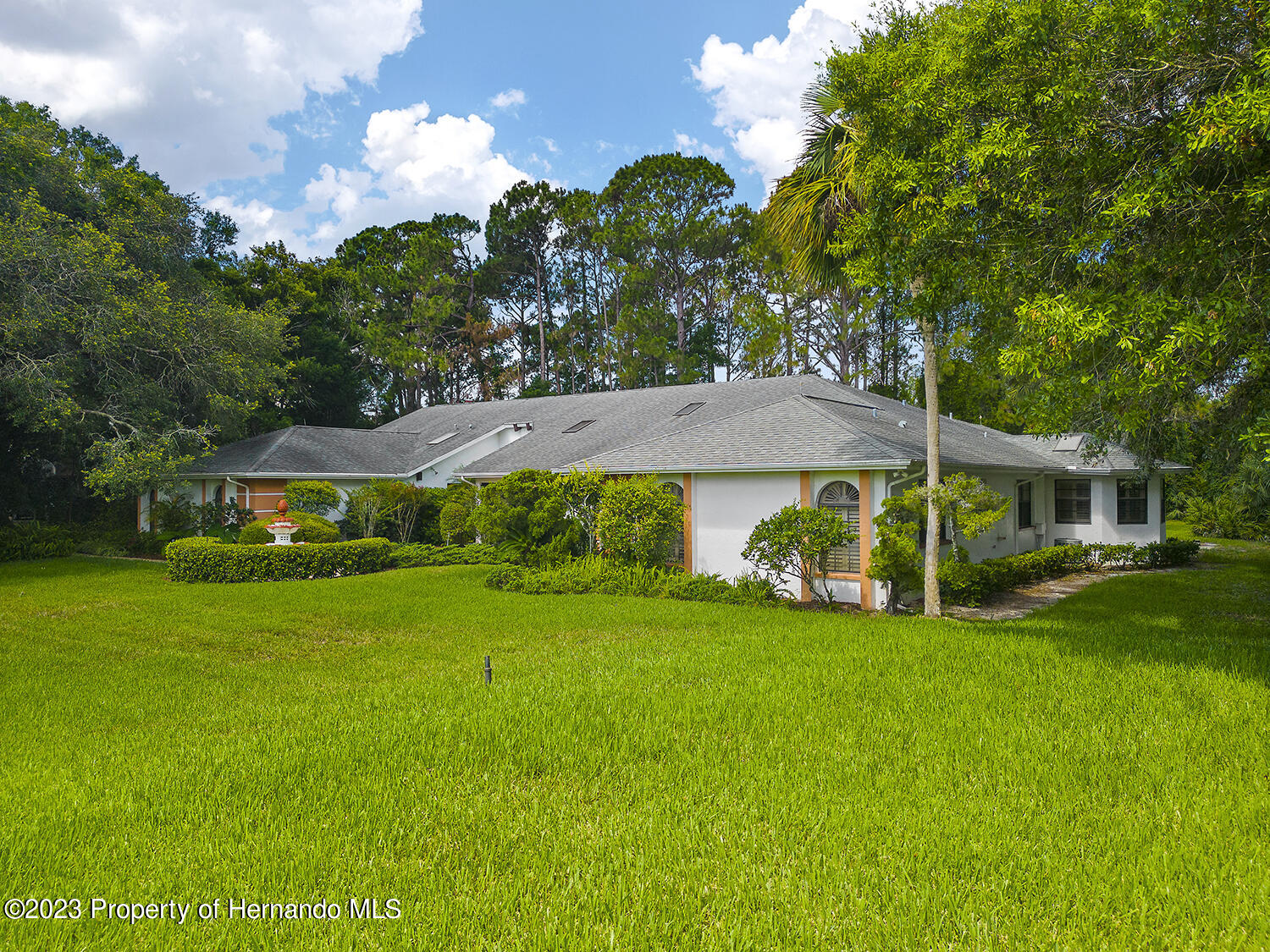 Weeki Wachee, Florida, 34607, United States, 4 Bedrooms Bedrooms, ,5 BathroomsBathrooms,Residential,For Sale,1944621