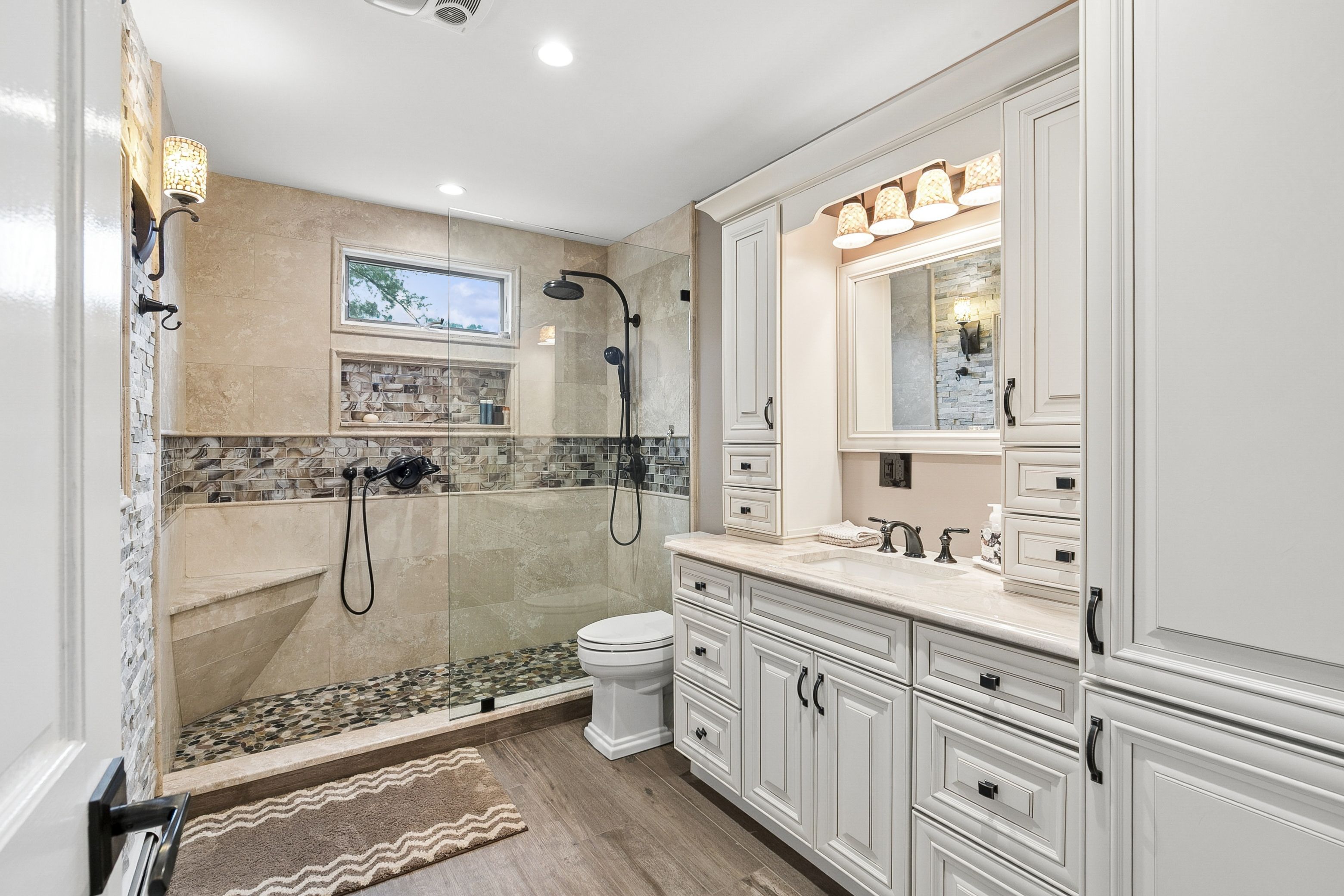  70 Laurel Court, Laurel Hollow, NY 11791 - 物件實景
