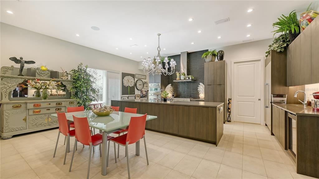 Sarasota, Florida, 34236, United States, 4 Bedrooms Bedrooms, ,4 BathroomsBathrooms,Residential,For Sale,1796766