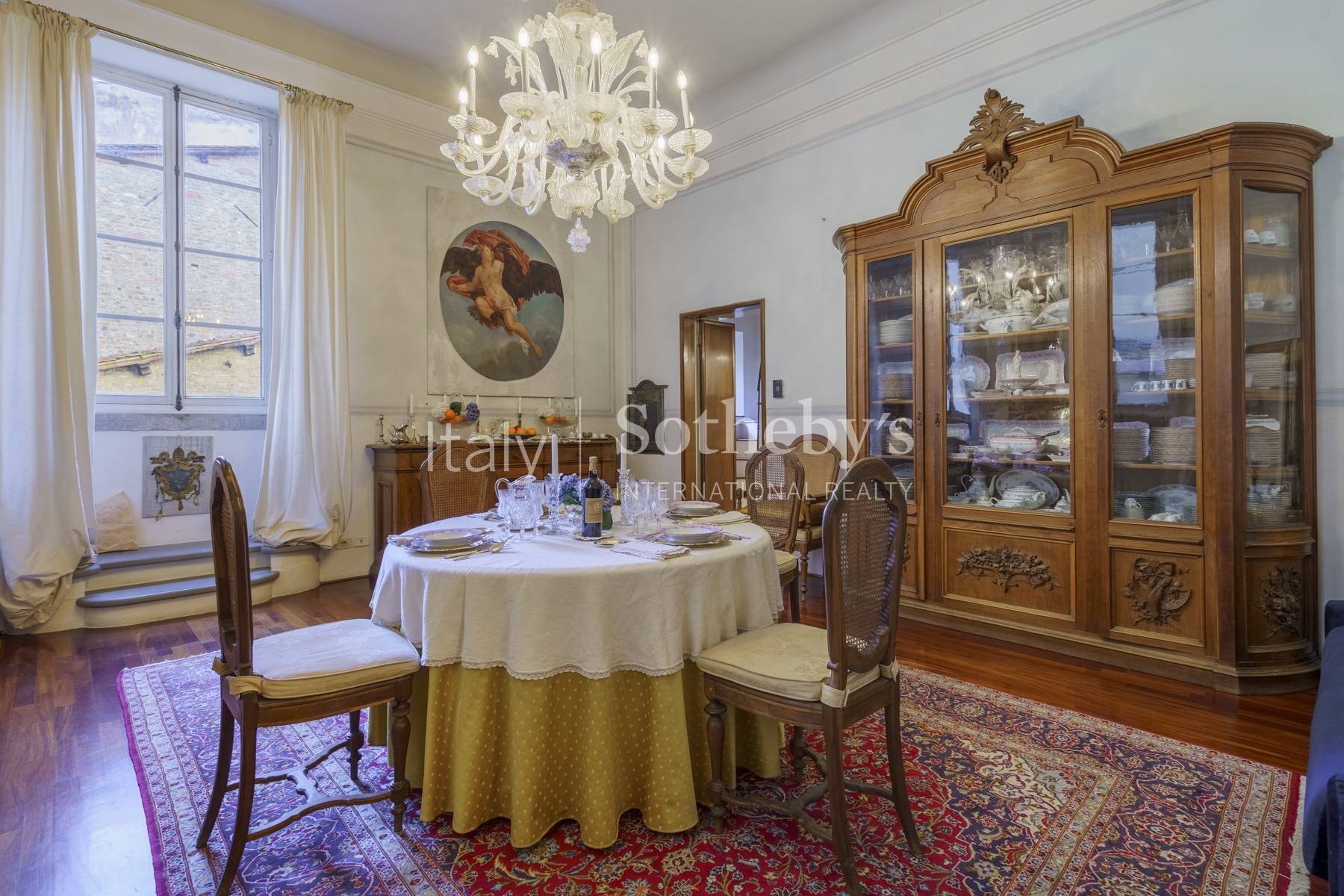  Exclusive Piano Nobile in a period Palazzo in Florence - 物件實景