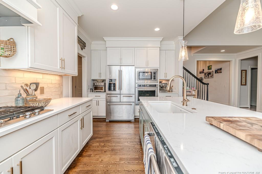 Sanford, North Carolina, 27330, United States, 4 Bedrooms Bedrooms, ,3 BathroomsBathrooms,Residential,For Sale,1970014