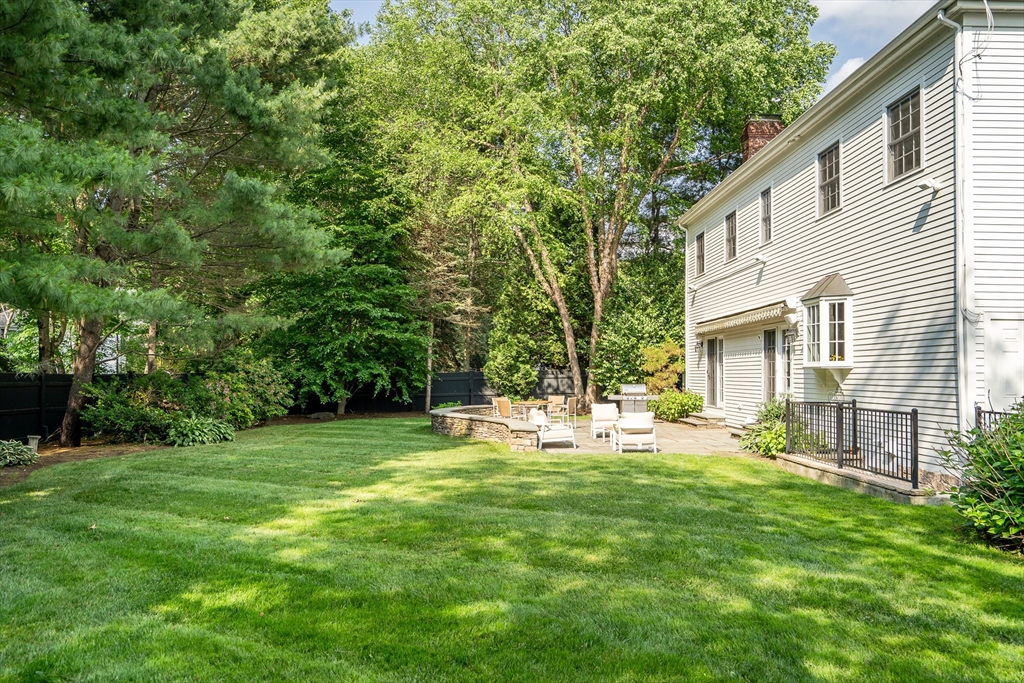 Wellesley, Massachusetts, 02481, United States, 6 Bedrooms Bedrooms, ,8 BathroomsBathrooms,Residential,For Sale,1941628