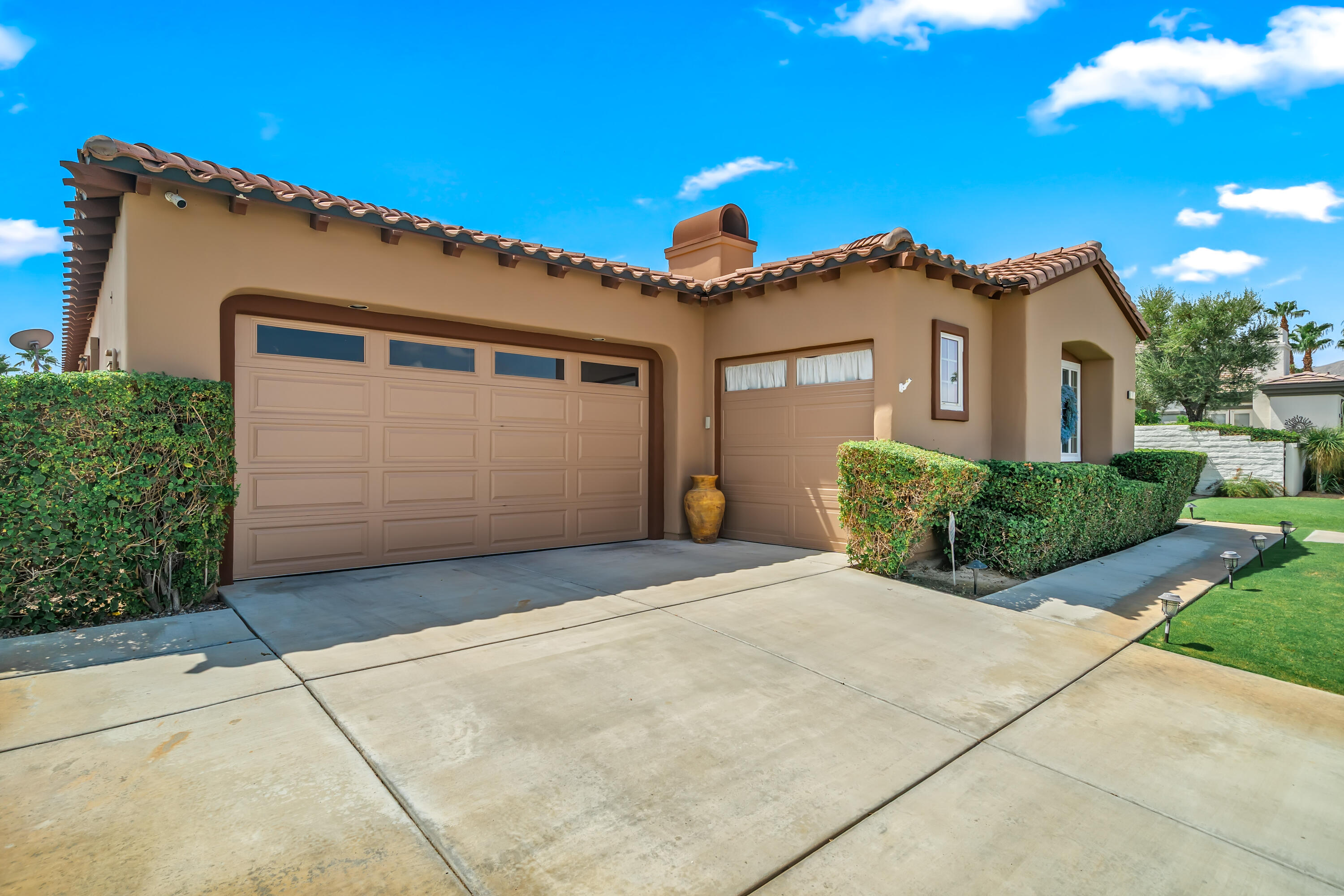 Rancho Mirage, California, 92270, United States, 3 Bedrooms Bedrooms, ,2 BathroomsBathrooms,Residential,For Sale,1991194