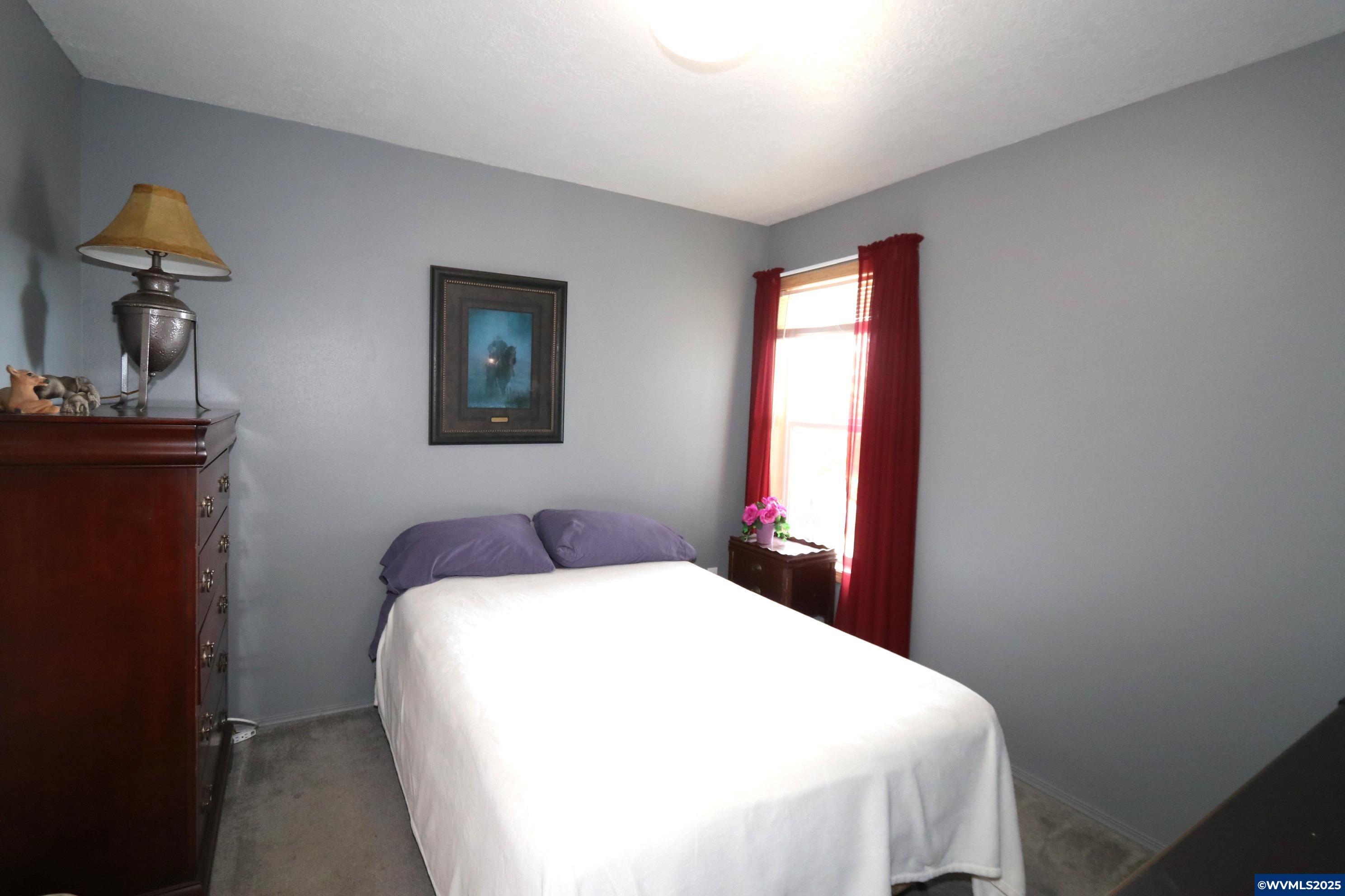 Falls City, Oregon, 97344, United States, 3 Bedrooms Bedrooms, ,2 BathroomsBathrooms,Residential,For Sale,1875170