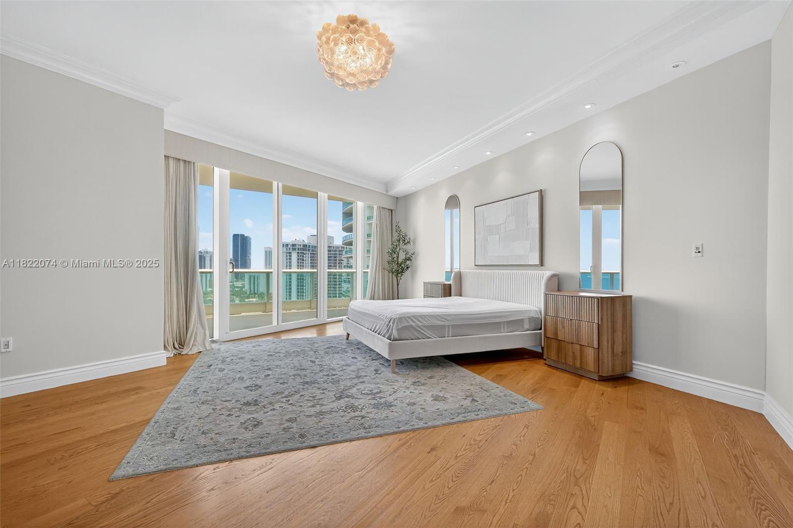 Aventura, Florida, 33180, United States, 4 Bedrooms Bedrooms, ,7 BathroomsBathrooms,Residential,For Sale,1890207