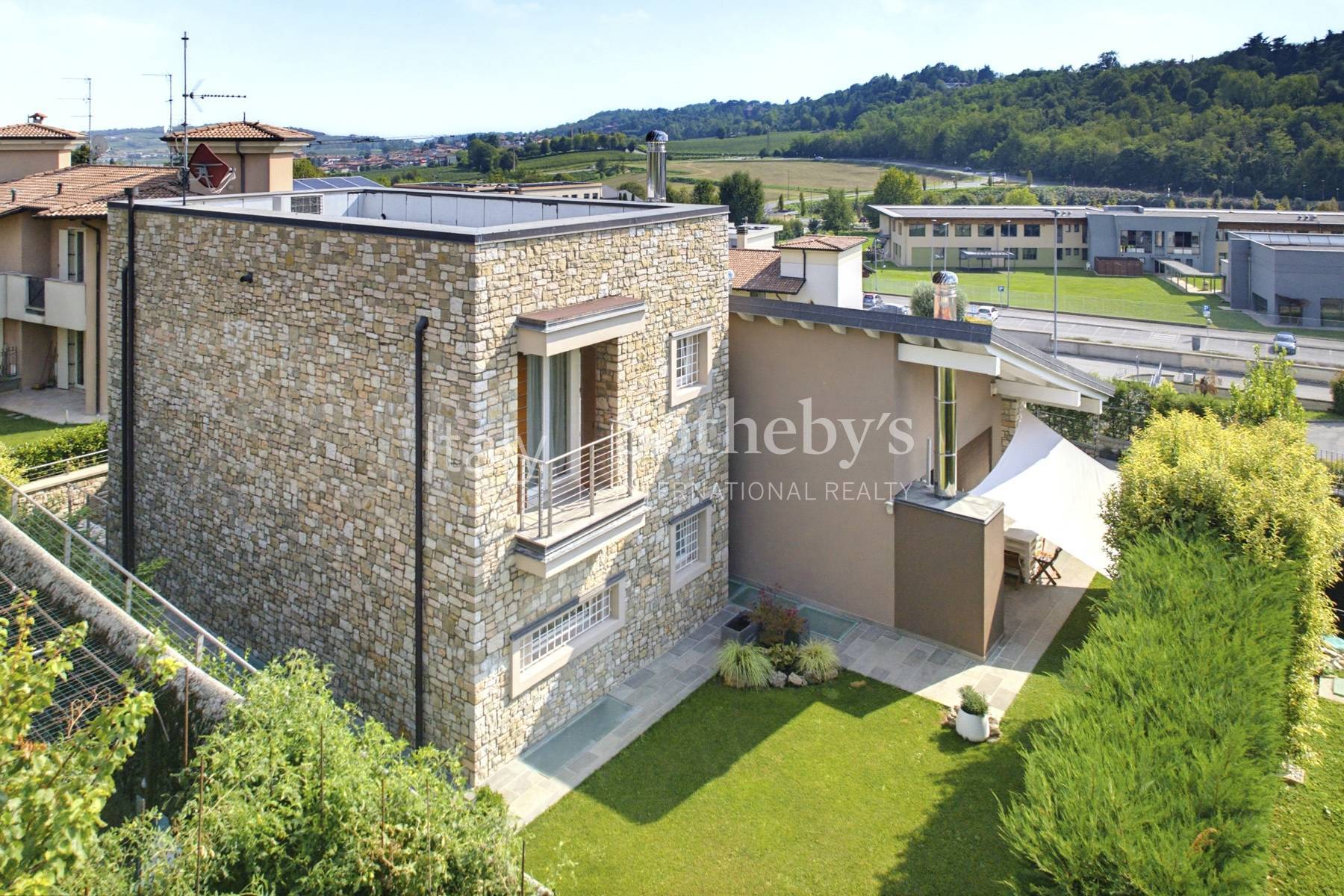  Contemporary villa with pool in the heart of Franciacorta - 物件實景