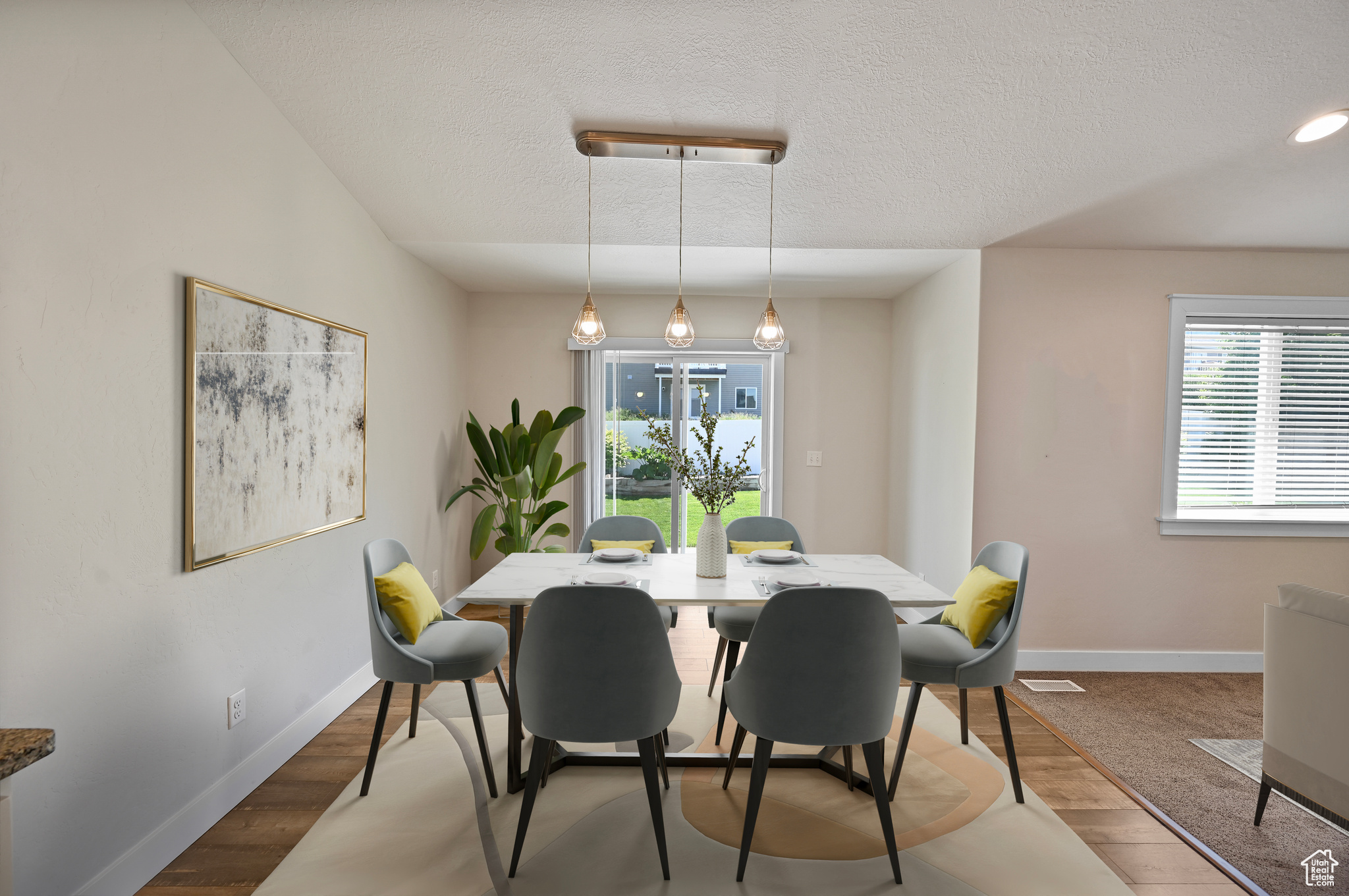 Richmond, Utah, 84333, United States, 2 Bedrooms Bedrooms, ,3 BathroomsBathrooms,Residential,For Sale,1979865