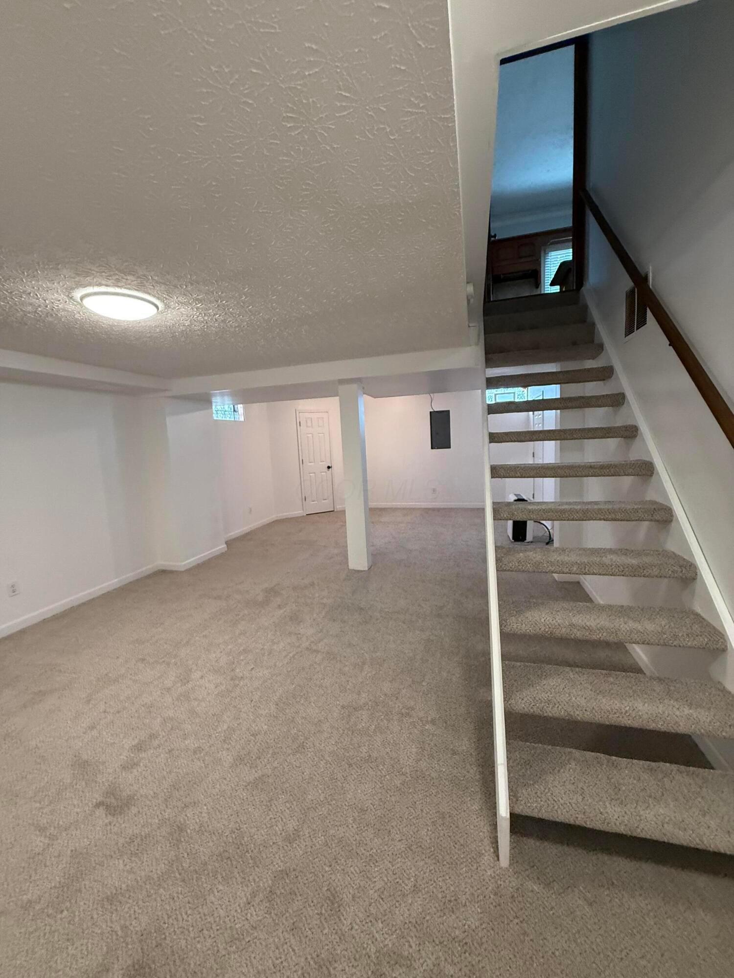 Columbus, Ohio, 43230, United States, 4 Bedrooms Bedrooms, ,3 BathroomsBathrooms,Residential,For Sale,1959310