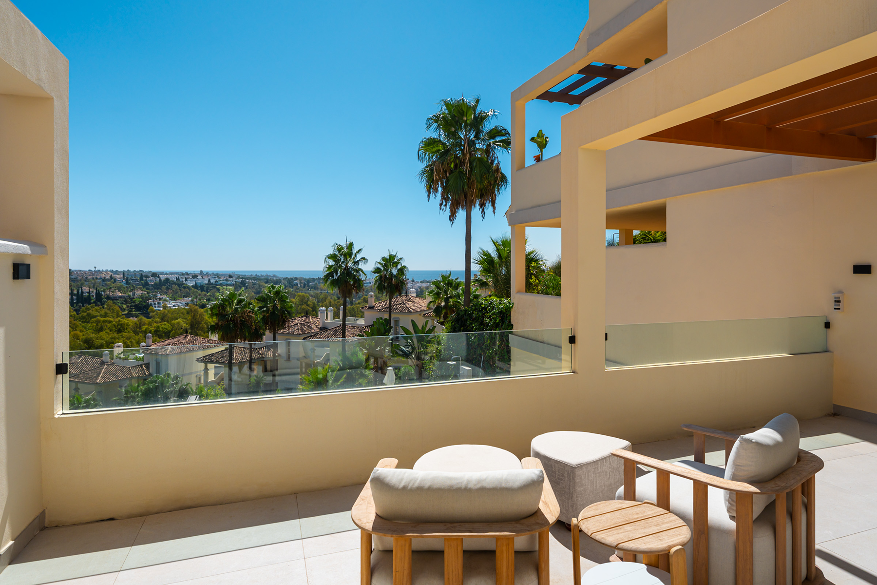  Contemporary Apartment with panoramic views in Nueva Andalucía - 物件實景