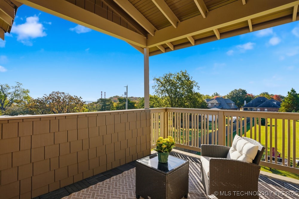 Jenks, Oklahoma, 74037, United States, 5 Bedrooms Bedrooms, ,6 BathroomsBathrooms,Residential,For Sale,1989076