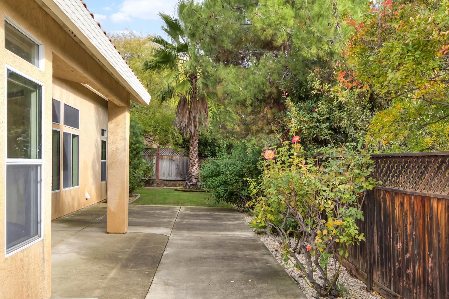 Ione, California, 95640, United States, 3 Bedrooms Bedrooms, ,2 BathroomsBathrooms,Residential,For Sale,1997452