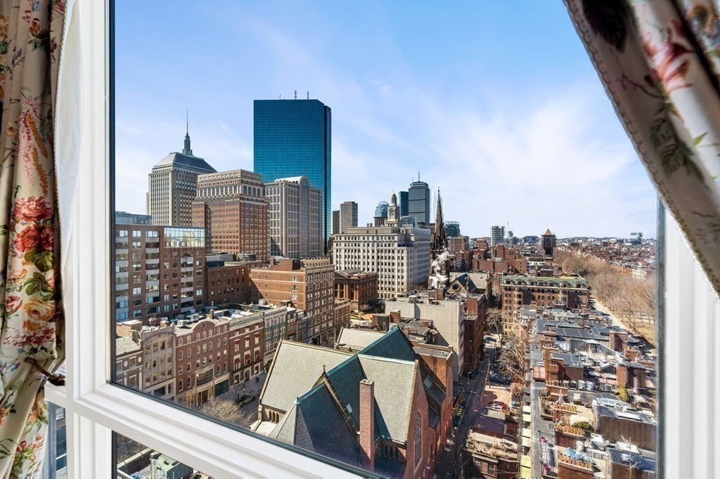 Boston, Massachusetts, 02116, United States, 3 Bedrooms Bedrooms, ,3 BathroomsBathrooms,Residential,For Sale,1850215