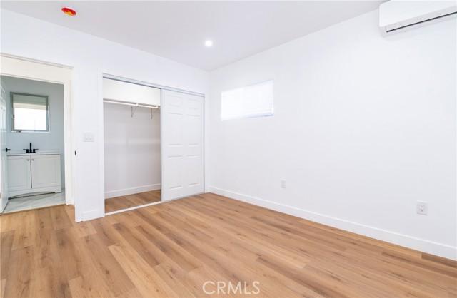 Los Angeles, California, 90001, United States, 5 Bedrooms Bedrooms, ,5 BathroomsBathrooms,Residential,For Sale,2009948