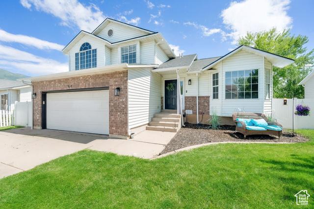 Layton, Utah, 84041, United States, 5 Bedrooms Bedrooms, ,4 BathroomsBathrooms,Residential,For Sale,1930969