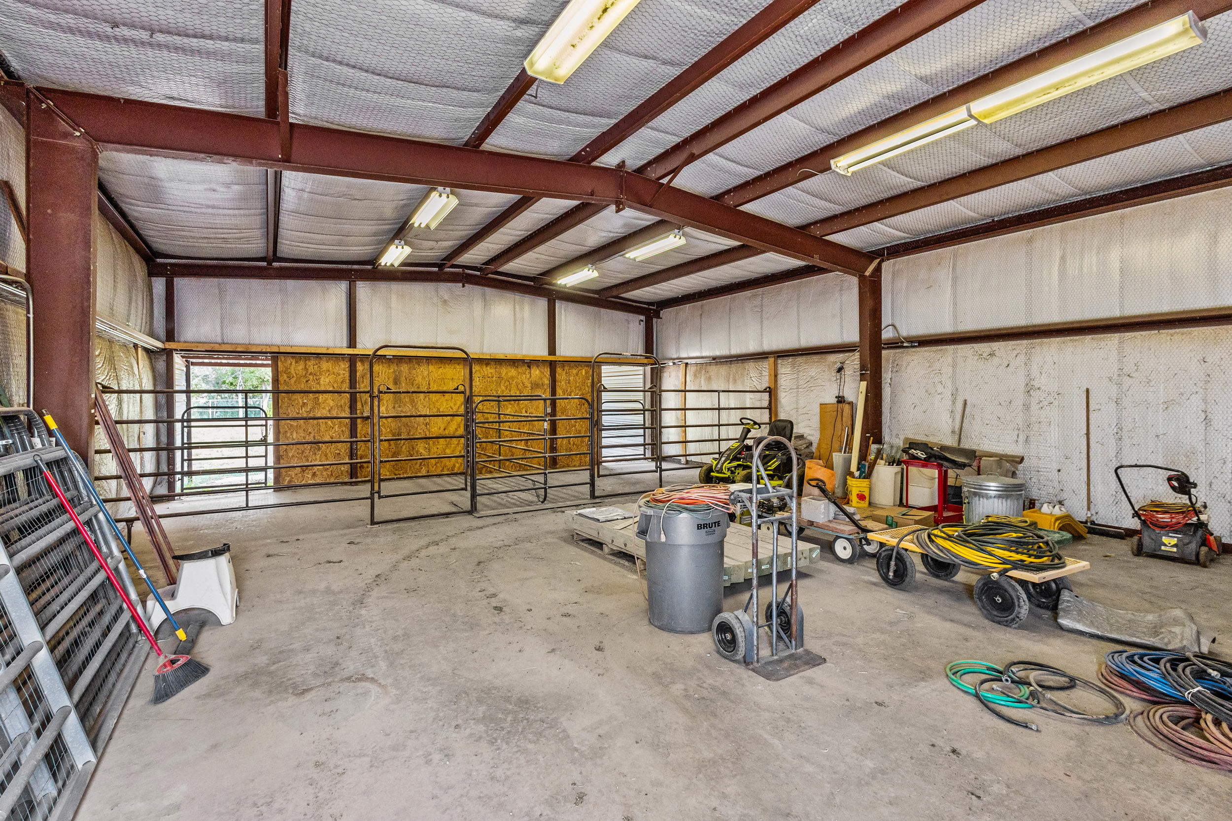Belen, New Mexico, 87002, United States, 3 Bedrooms Bedrooms, ,2 BathroomsBathrooms,Residential,For Sale,1914205