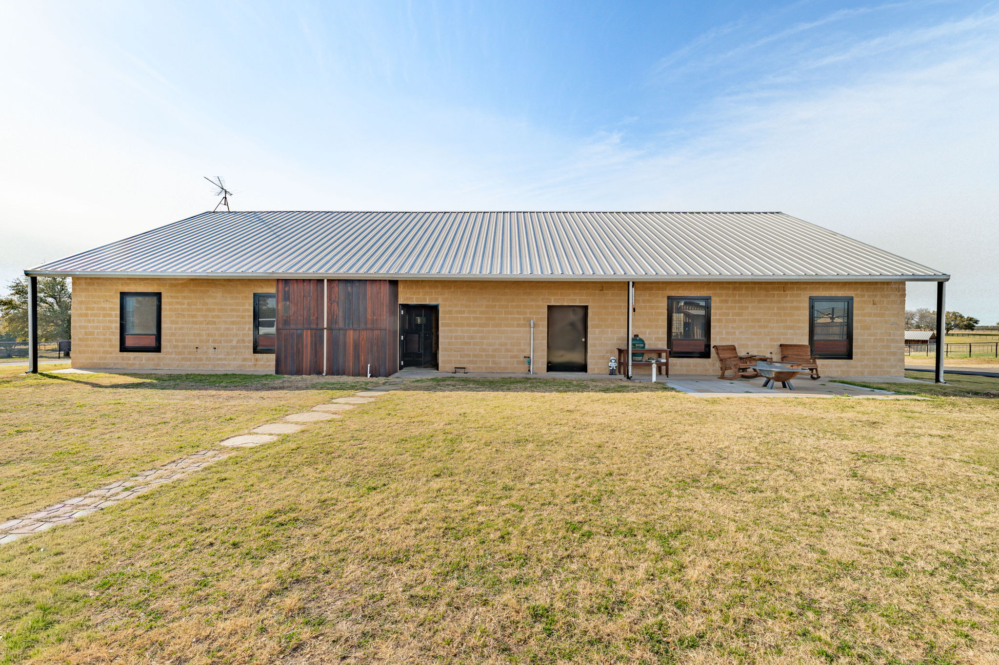  221 Silver Spur, Weatherford, TX, 76087 - 物件實景