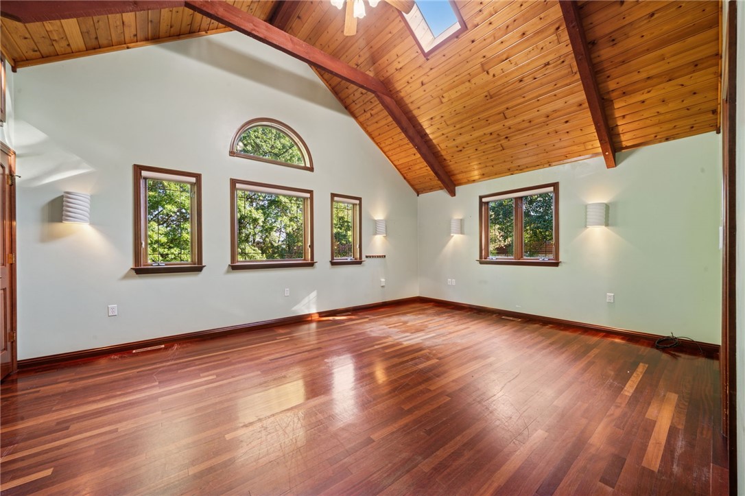 North Huntingdon, Pennsylvania, 15642, United States, 3 Bedrooms Bedrooms, ,3 BathroomsBathrooms,Residential,For Sale,1980425