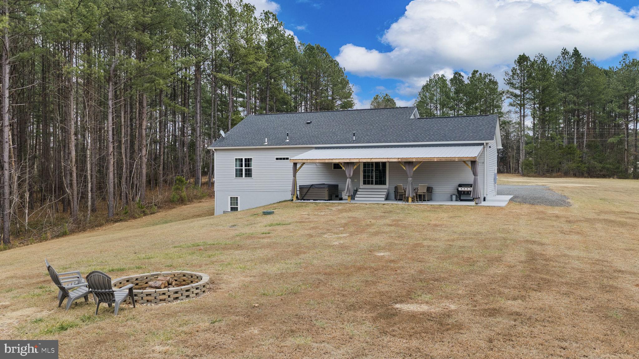 Unionville, Virginia, 22567, United States, 3 Bedrooms Bedrooms, ,2 BathroomsBathrooms,Residential,For Sale,2009103