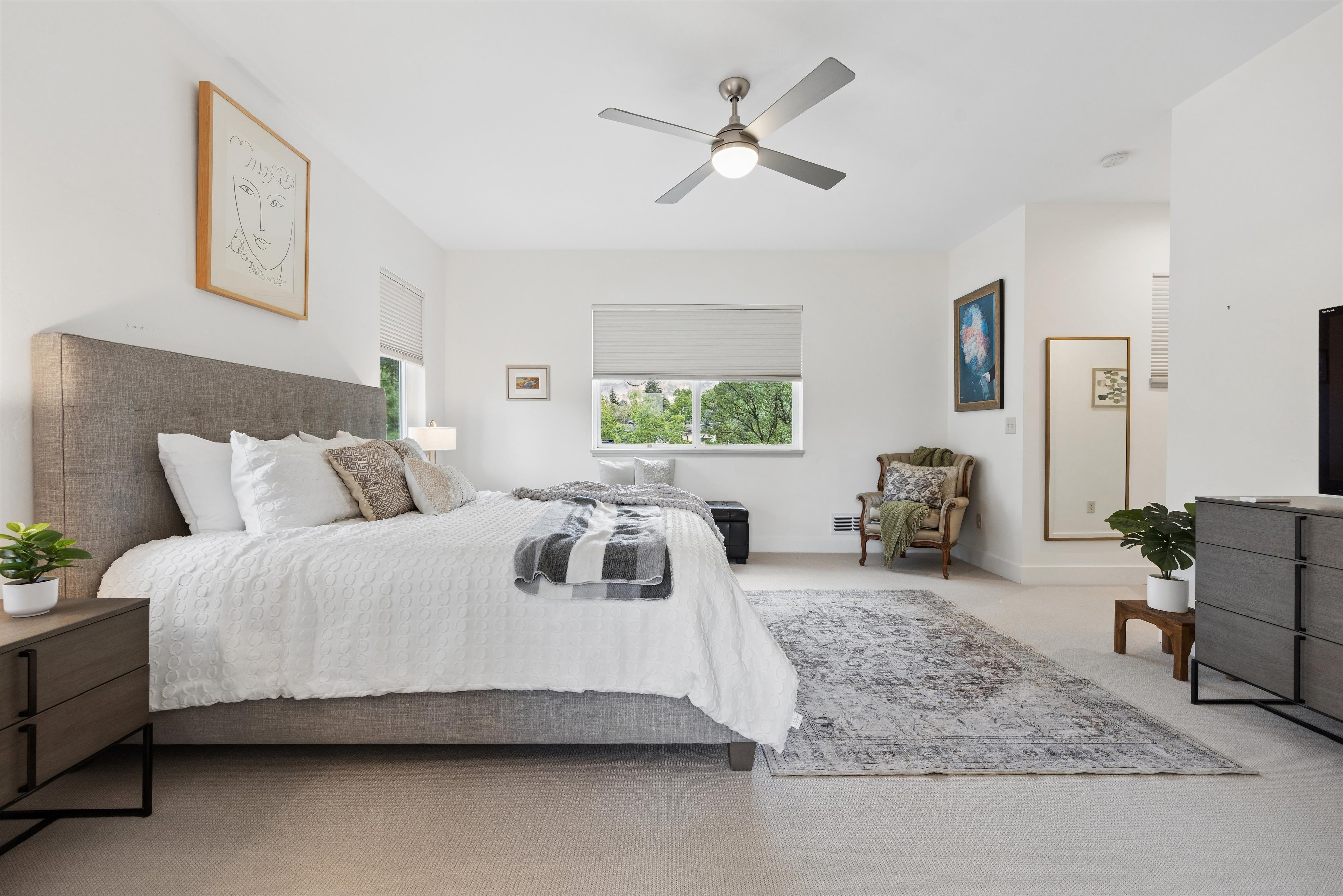  Lovely Home Set in One of Boulder