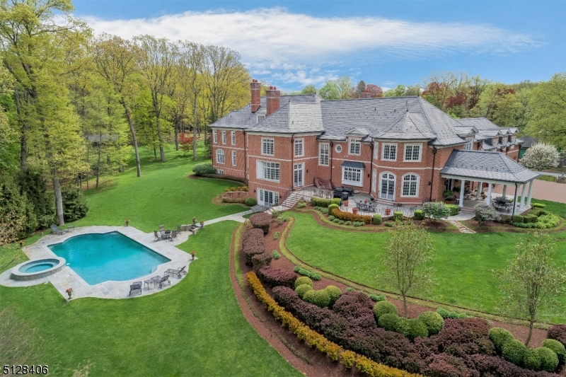 Bernardsville Boro, New Jersey, 07924, United States, 6 Bedrooms Bedrooms, ,10 BathroomsBathrooms,Residential,For Sale,1868903