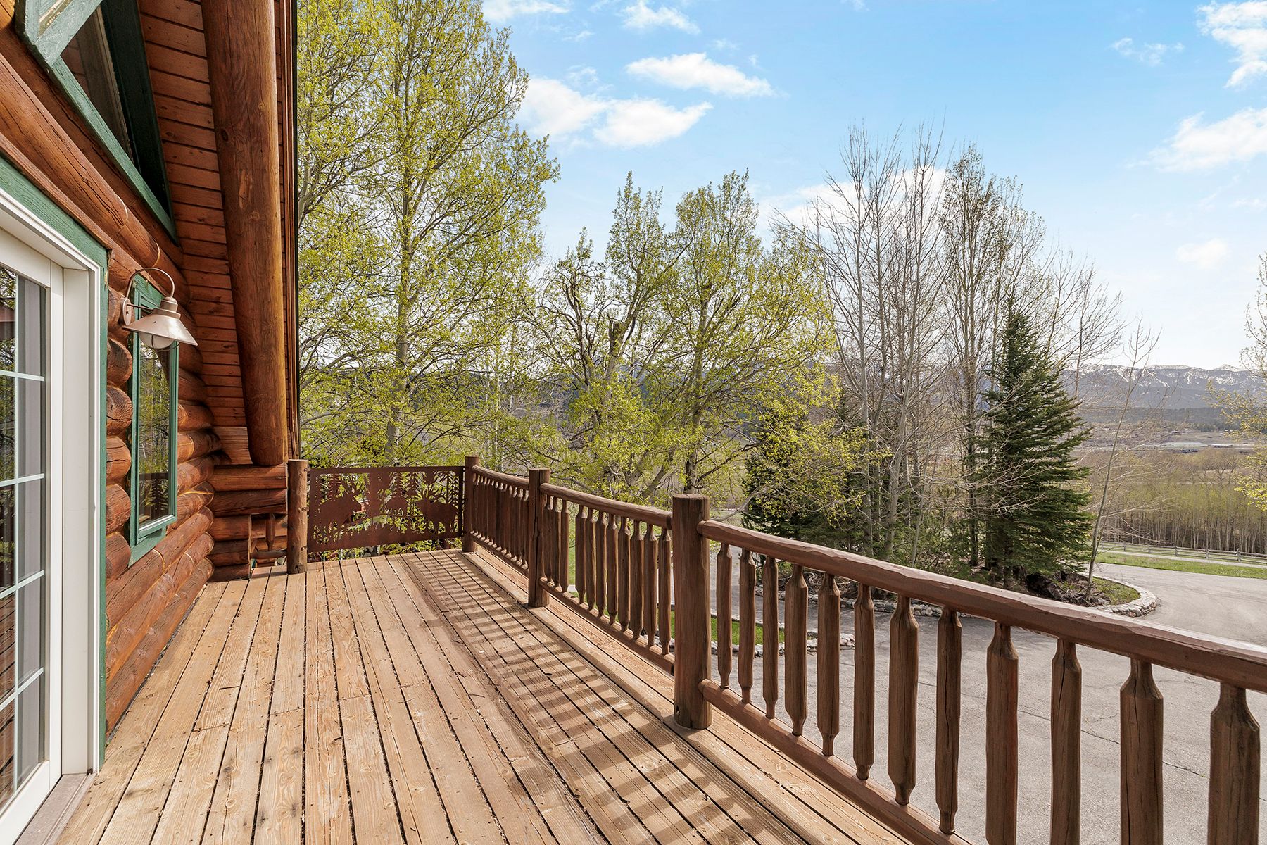  where  the mountains meet mccoy - 物件實景