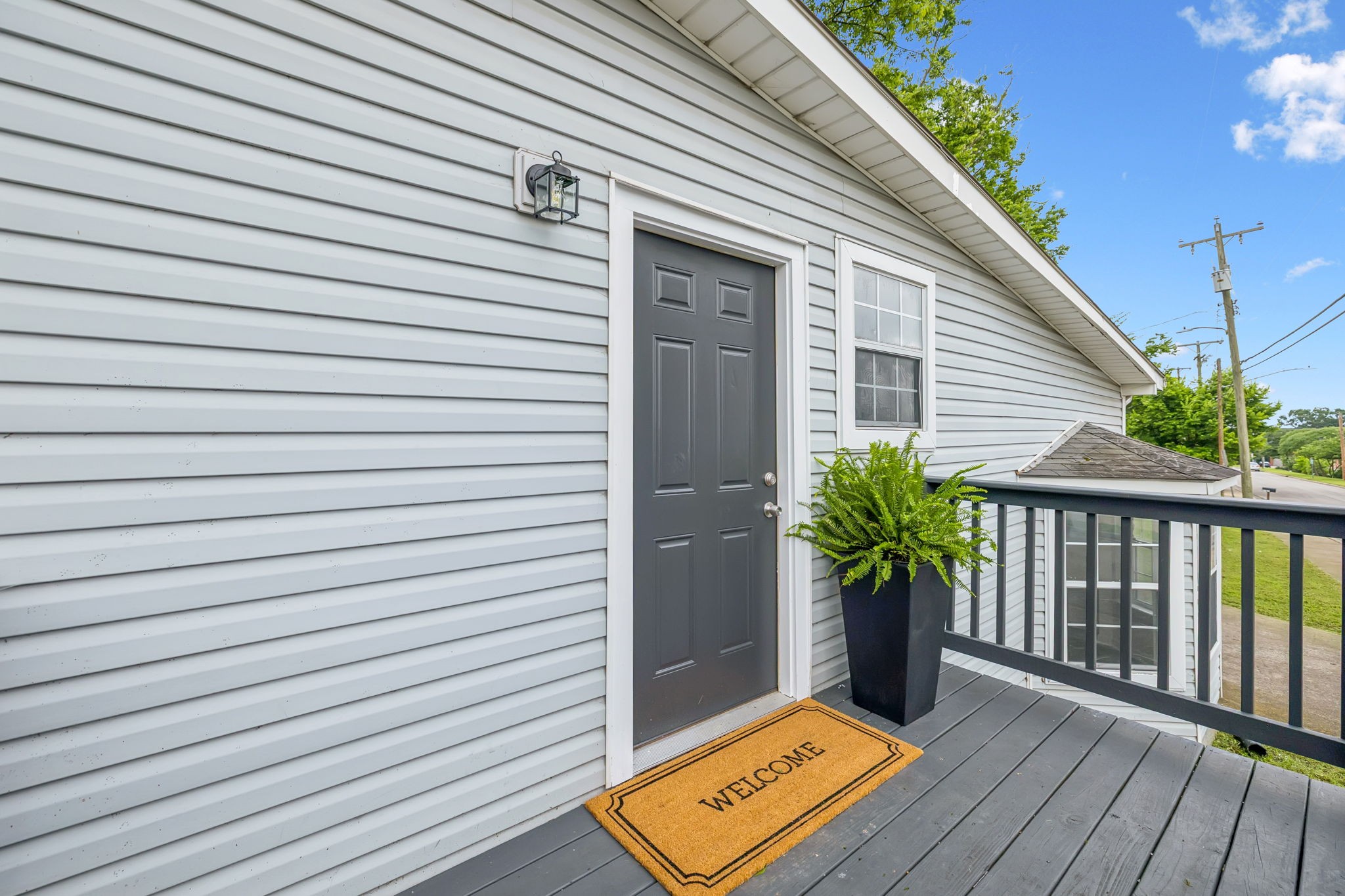 Nashville, Tennessee, 37209, United States, 4 Bedrooms Bedrooms, ,3 BathroomsBathrooms,Residential,For Sale,1873930