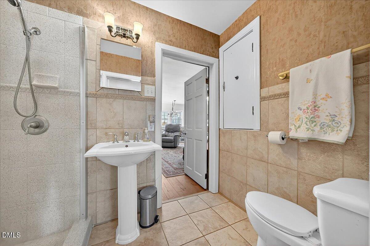 Youngsville, North Carolina, 27596, United States, 3 Bedrooms Bedrooms, ,3 BathroomsBathrooms,Residential,For Sale,2009238