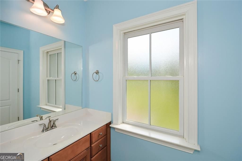 Dallas, Georgia, 30132, United States, 4 Bedrooms Bedrooms, ,5 BathroomsBathrooms,Residential,For Sale,1914851
