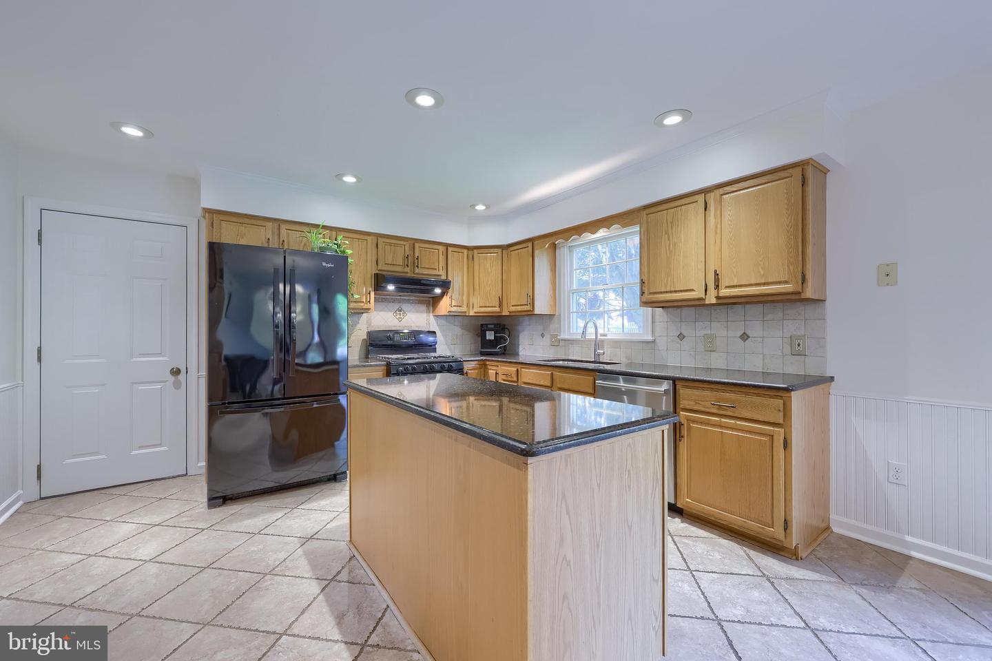 Lancaster, Pennsylvania, 17603, United States, 3 Bedrooms Bedrooms, ,3 BathroomsBathrooms,Residential,For Sale,1964719