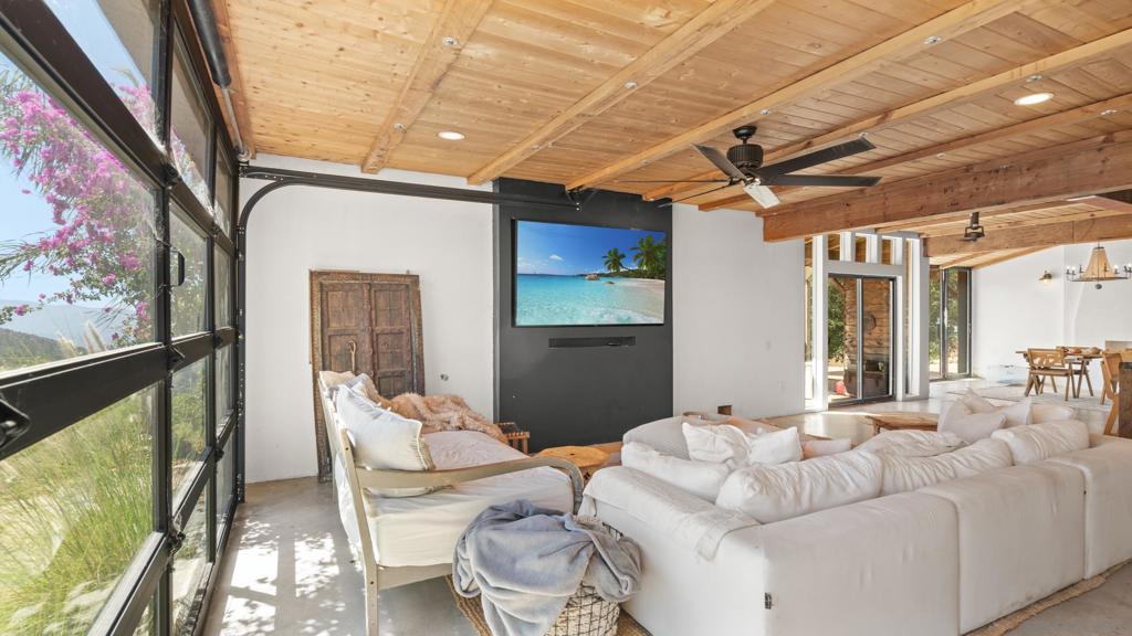 Jamul, California, 91935, United States, 3 Bedrooms Bedrooms, ,2 BathroomsBathrooms,Residential,For Sale,1976566